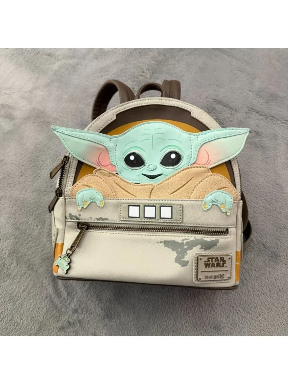 Loungefly Star Wars The Mandalorian The Child Cradle Mini Backpack Grogu Yoda
